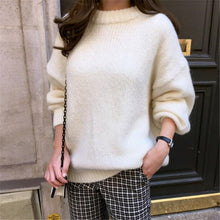 Load image into Gallery viewer, Aachoae Sweater Women 2020 Autumn Winter Solid O Neck Pullover Sweaters Korean Style Knitted Long Sleeve Jumpers Casual Tops
